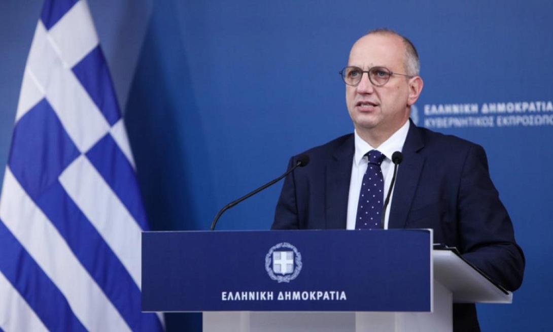 Οικονόμου στήριξη