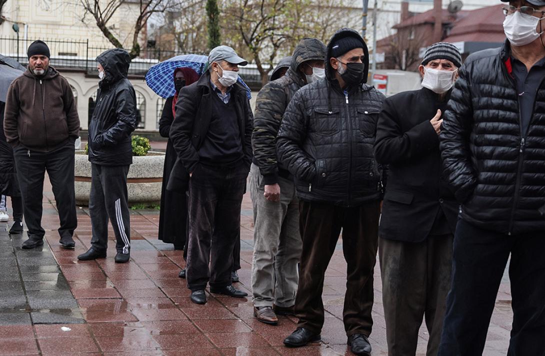 Υπό το όριο της φτώχειας οι πολίτες της Τουρκίας 