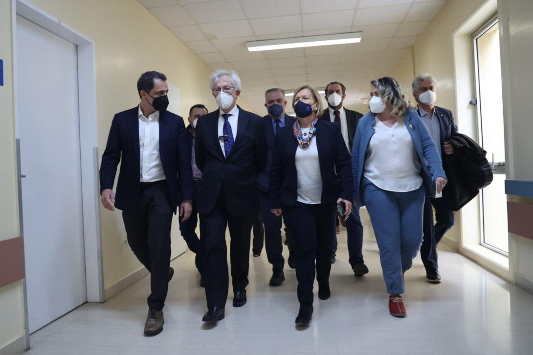 Η Μίνα Γκάγκα στο Ηράκλειο