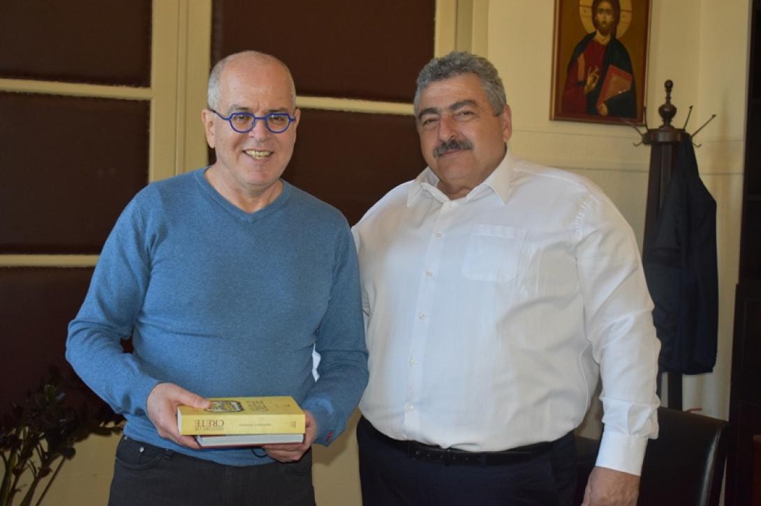 Εθιμοτυπική επίσκεψη του Ισραηλινού Πρέσβη στον Αντιπεριφερειάρχη Χανίων