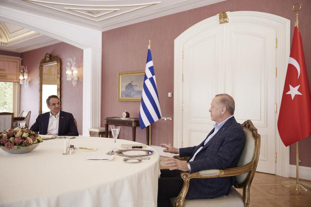 μητσοτακης ερνοταγν