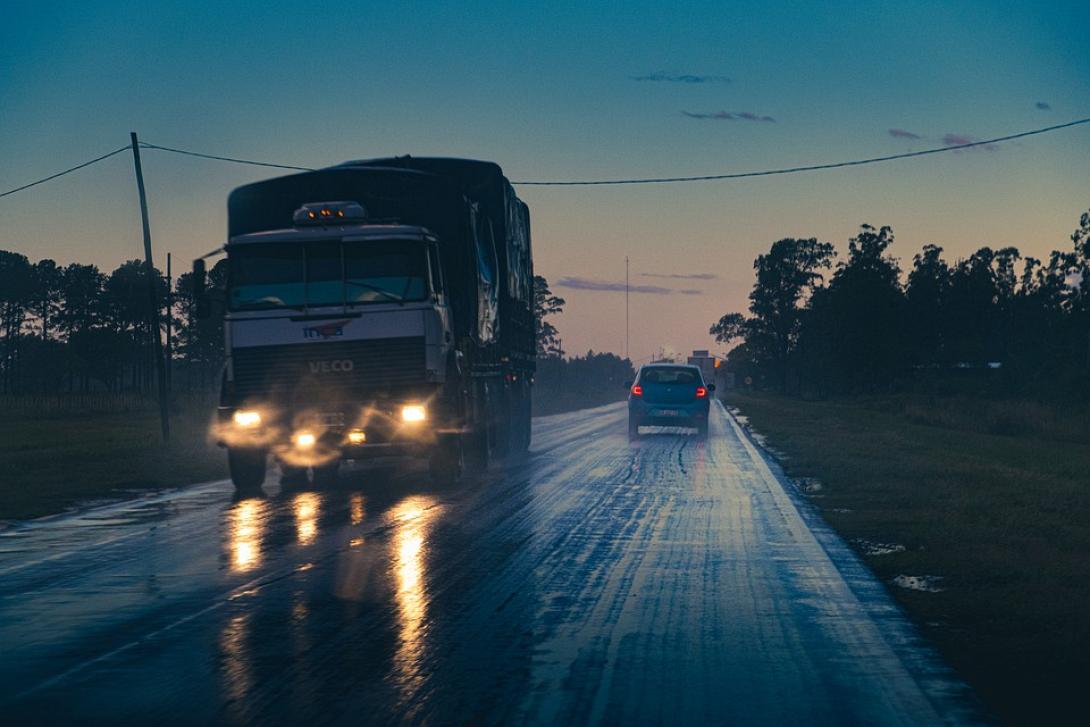 νταλίκα, truck, νύχτα