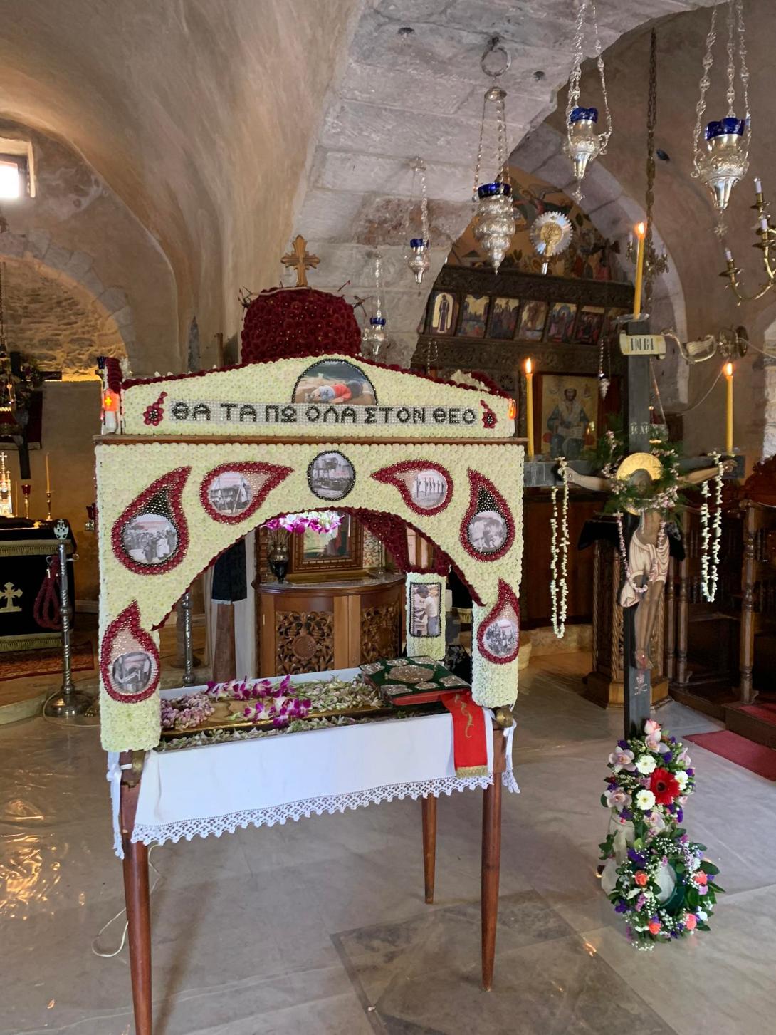 επιτάφιος αγίου παντελεήμονος φόδελε