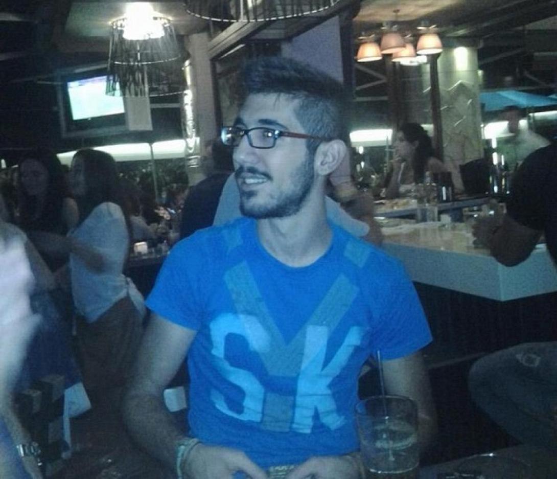 Μανωλης