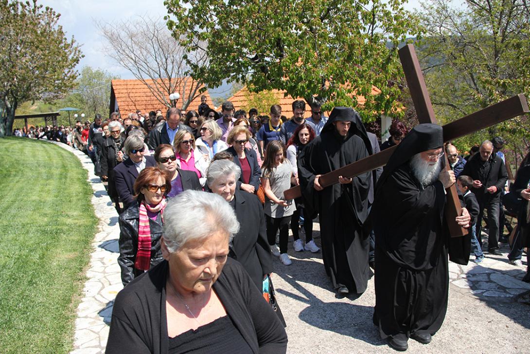 Αναπαρασταση θείων παθων - τρικορφο φωκίδας