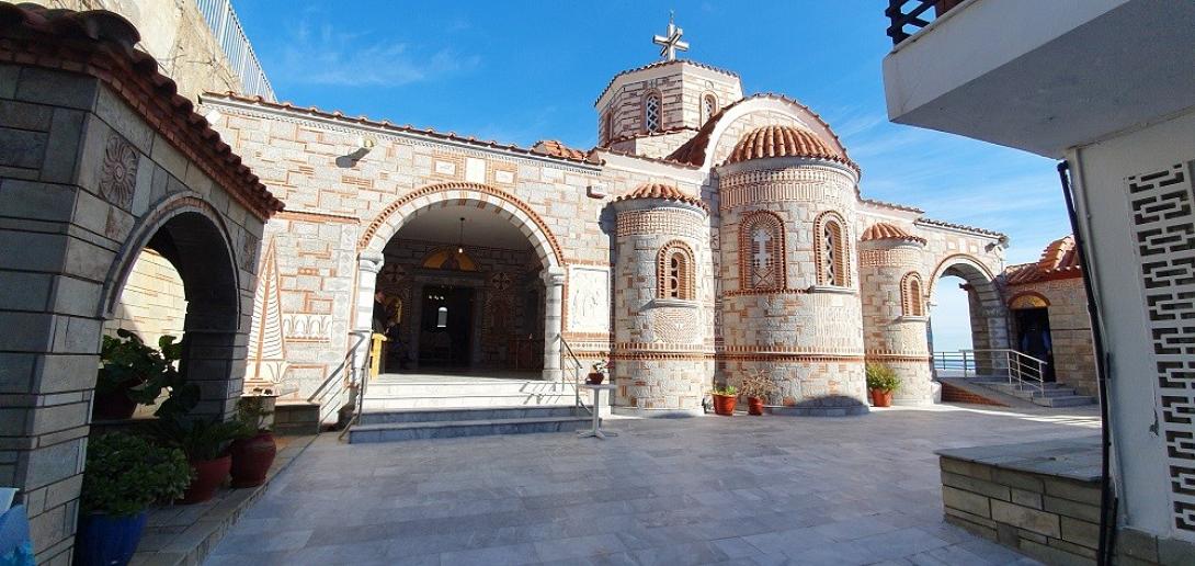 αγια φωτεινη ελληνοπεραματα
