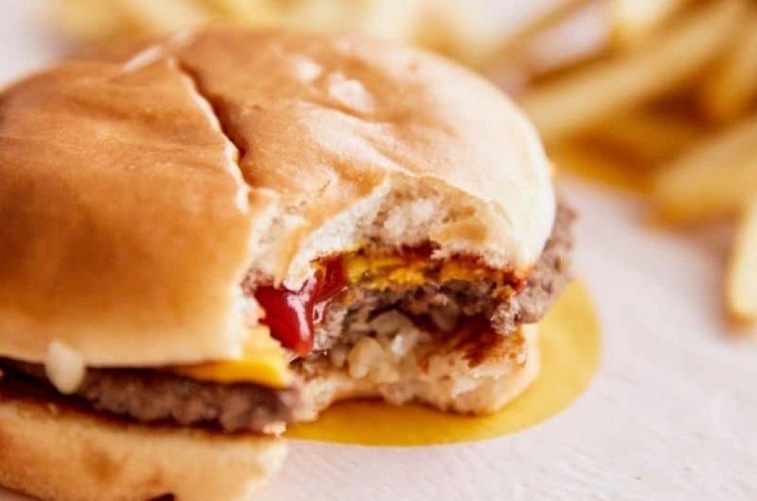 CHEESEBURGER