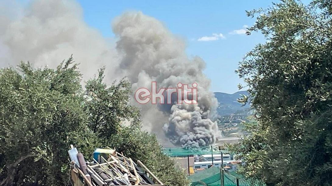 Μεγάλη φωτιά σε εξέλιξη - Κινητοποίηση ισχυρών πυροσβεστικών δυνάμεων