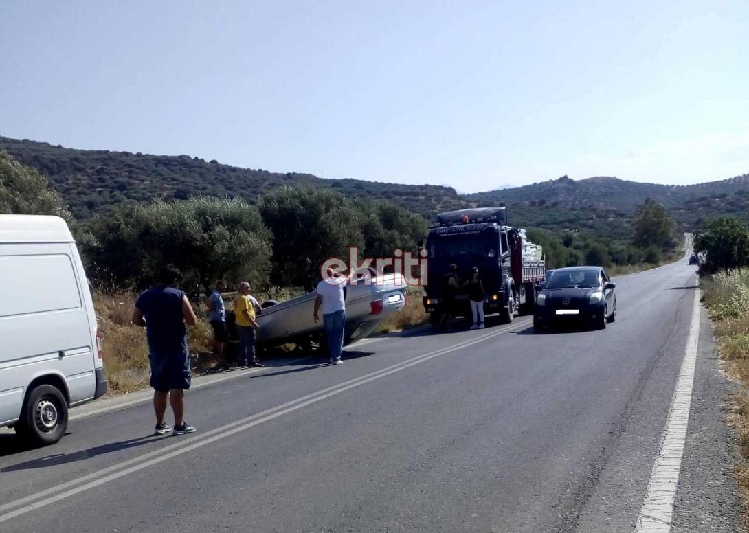 Νέο τροχαίο ατύχημα με ανατροπή αυτοκινήτου