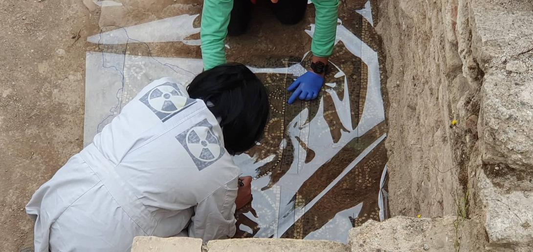 Σχολείο στην Αρχαία Κόρινθο θα έχει γυάλινο πάτωμα λόγω Αρχαίων ψηφιδωτών 