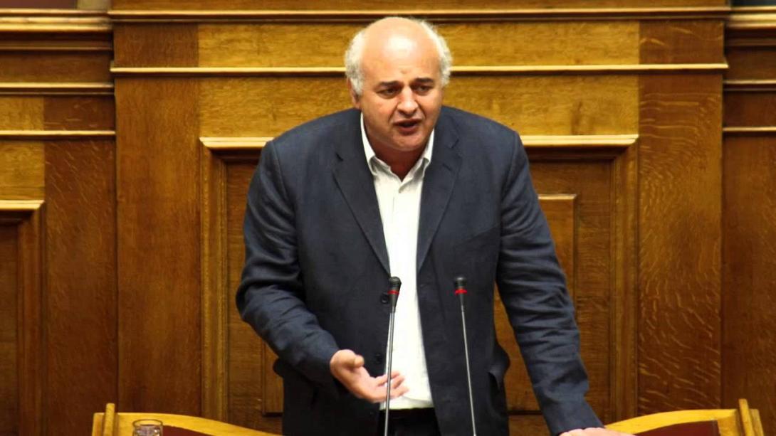 νίκος καραθανασόπουλος