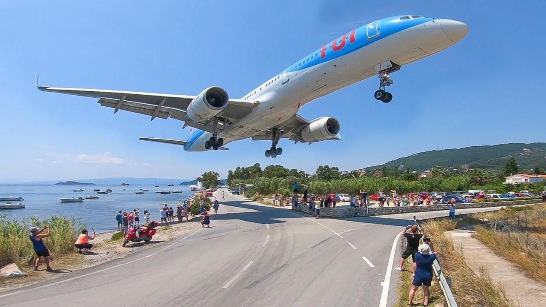 σκιάθος αεροδρόμιο