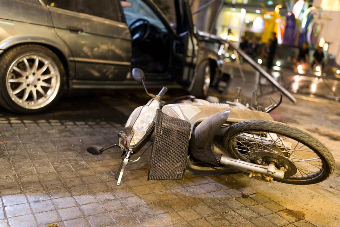 τροχαίο ατύχημα - (ΝΑ ΑΝΑΦΕΡΕΤΑΙ ΠΑΝΤΑ Η ΠΗΓΗ ΤΗΣ ΦΩΤΟ - CREATE.VISTA.COM)