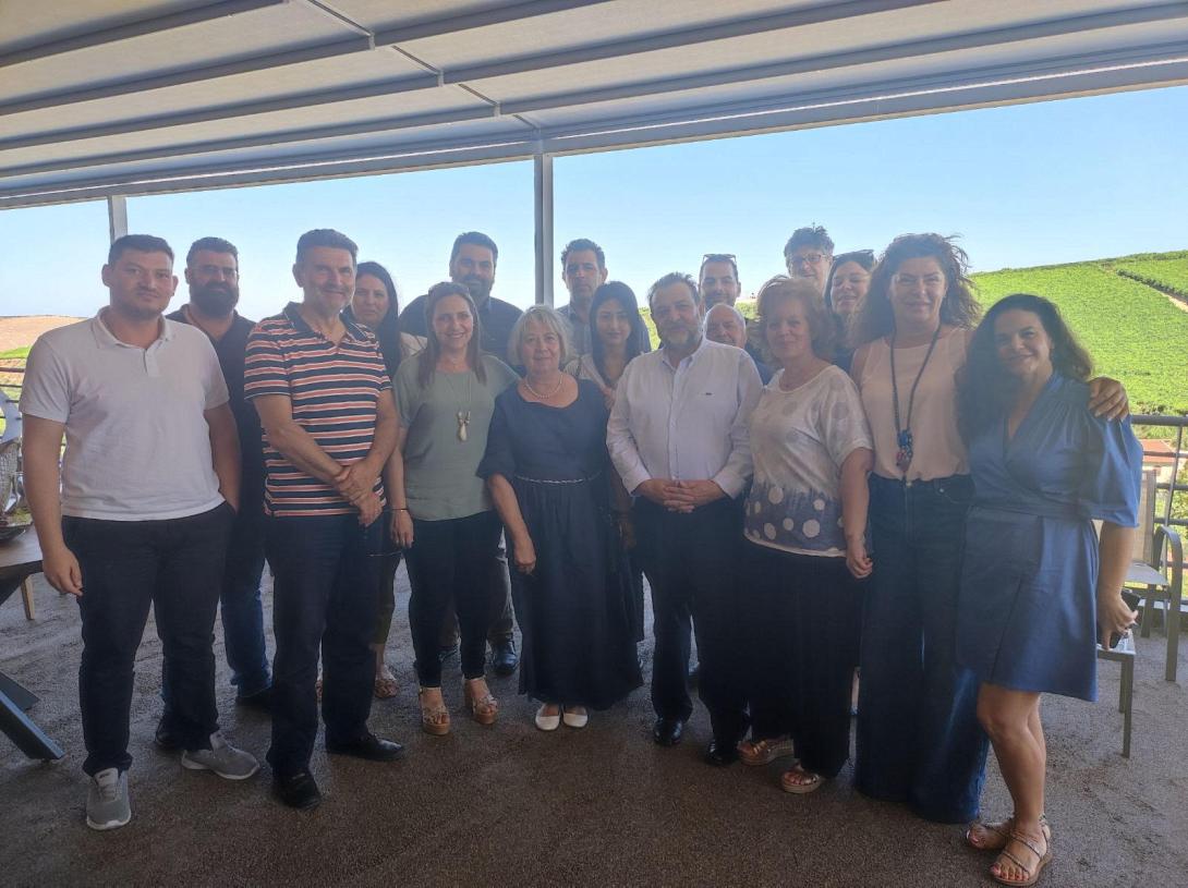 Τοπικά στελέχη του ΠΑΣΟΚ Κίνημα Αλλαγής συναντήθηκαν με εκπροσώπους μικρομεσαίων επιχειρήσεων