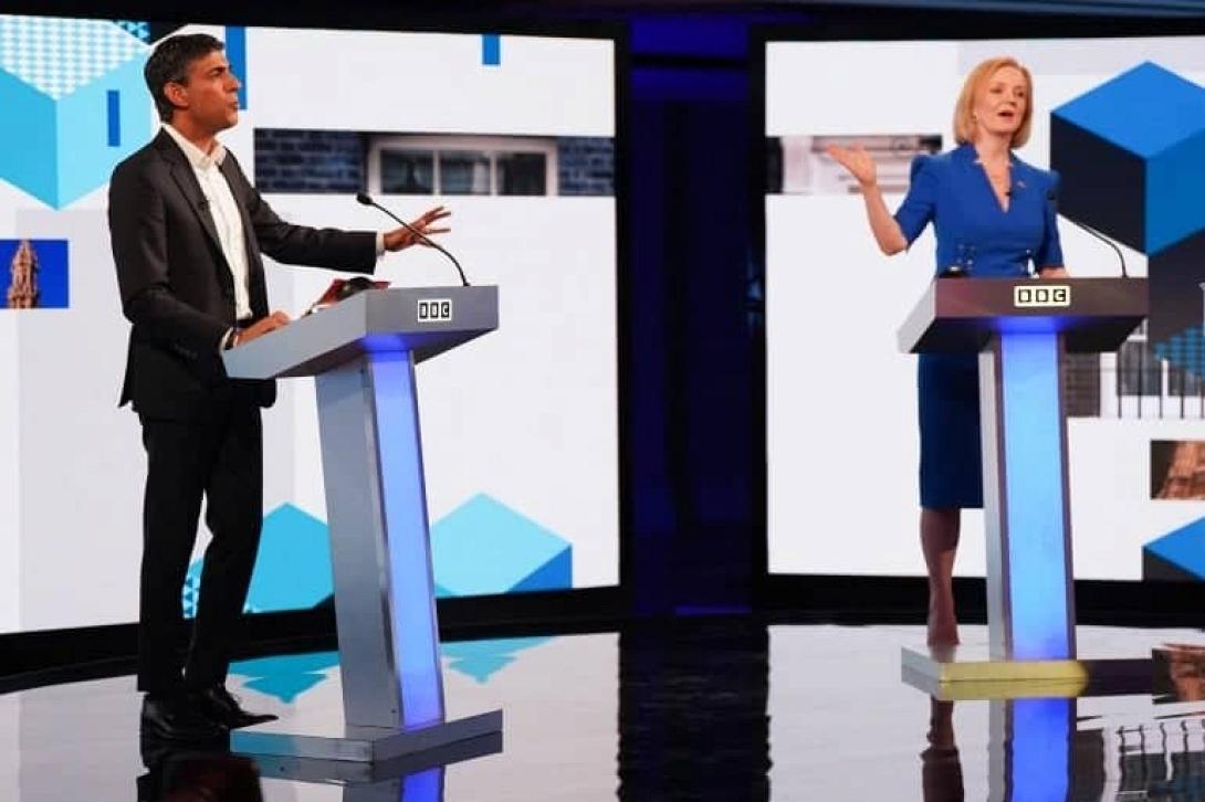  Ρίσι Σούνακ και Λιζ Τρας