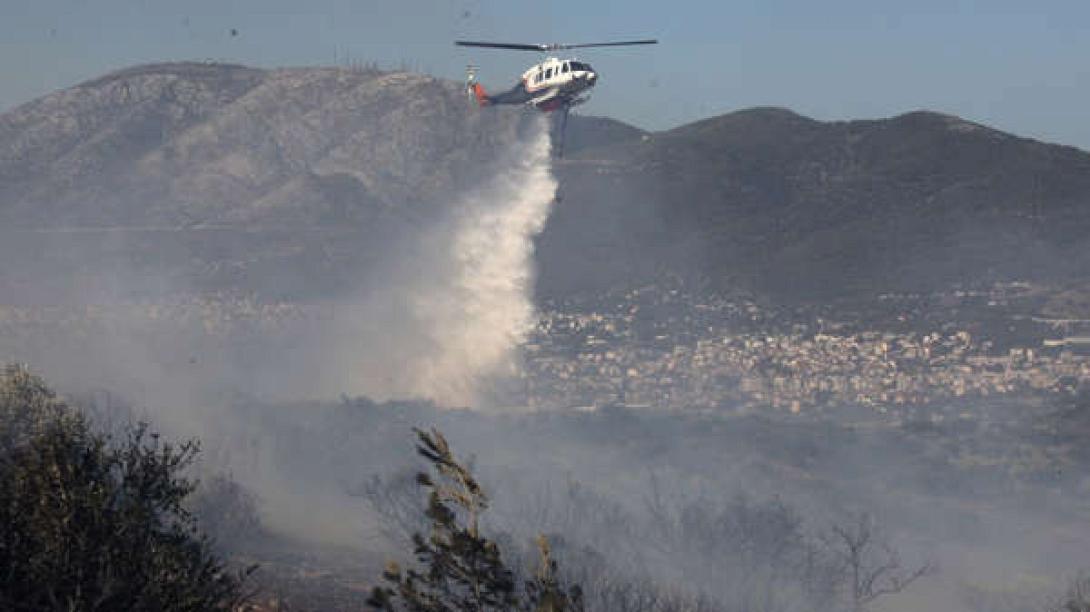 πυροσβεστικό ελικόπτερο