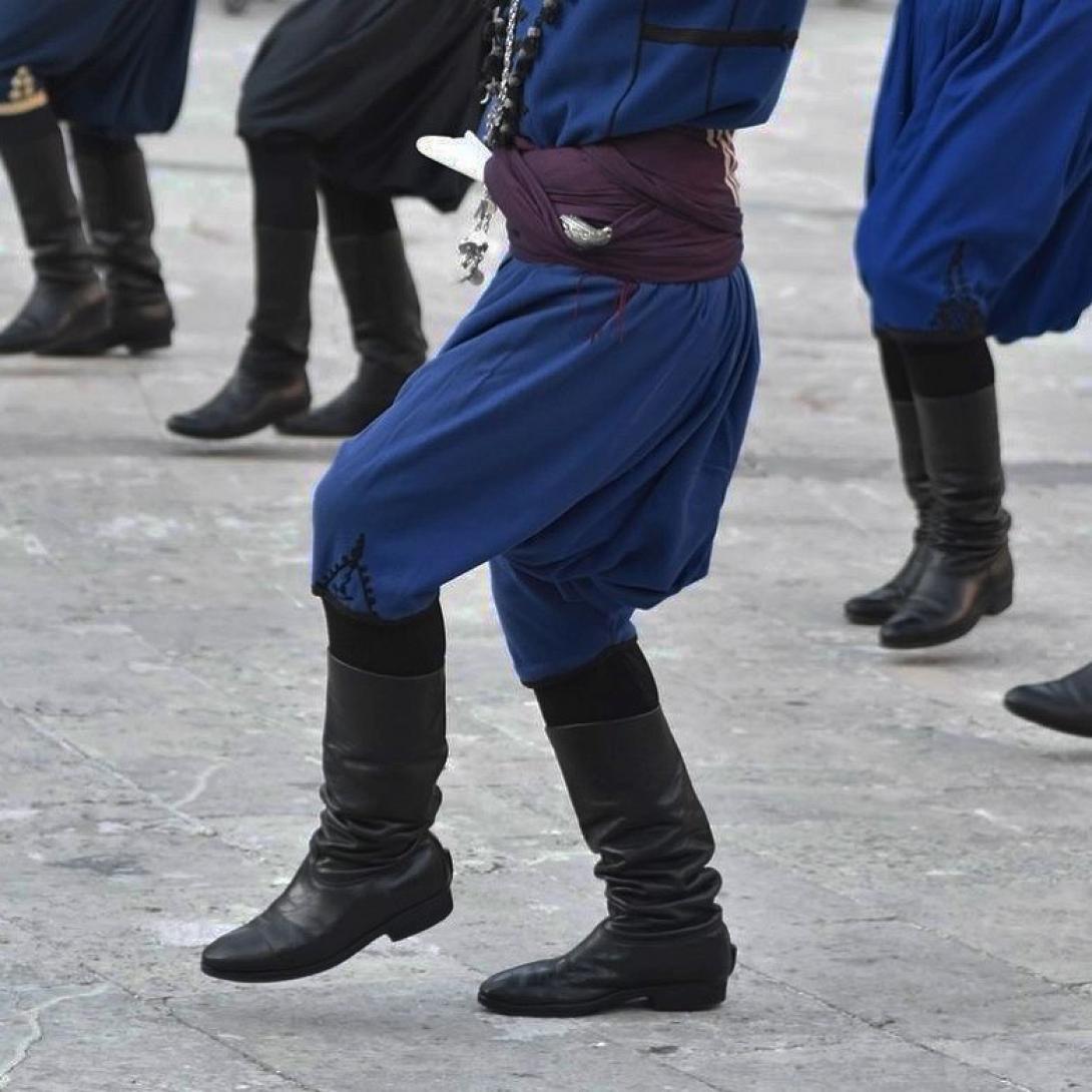 χορευτες