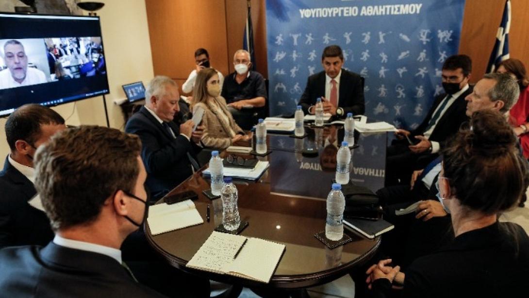 ΑΥΓΕΝΑΚΗΣ