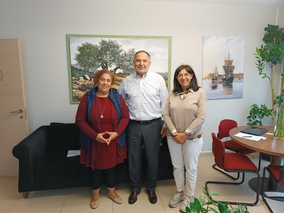 κουράκης βοήθεια στο σπίτι