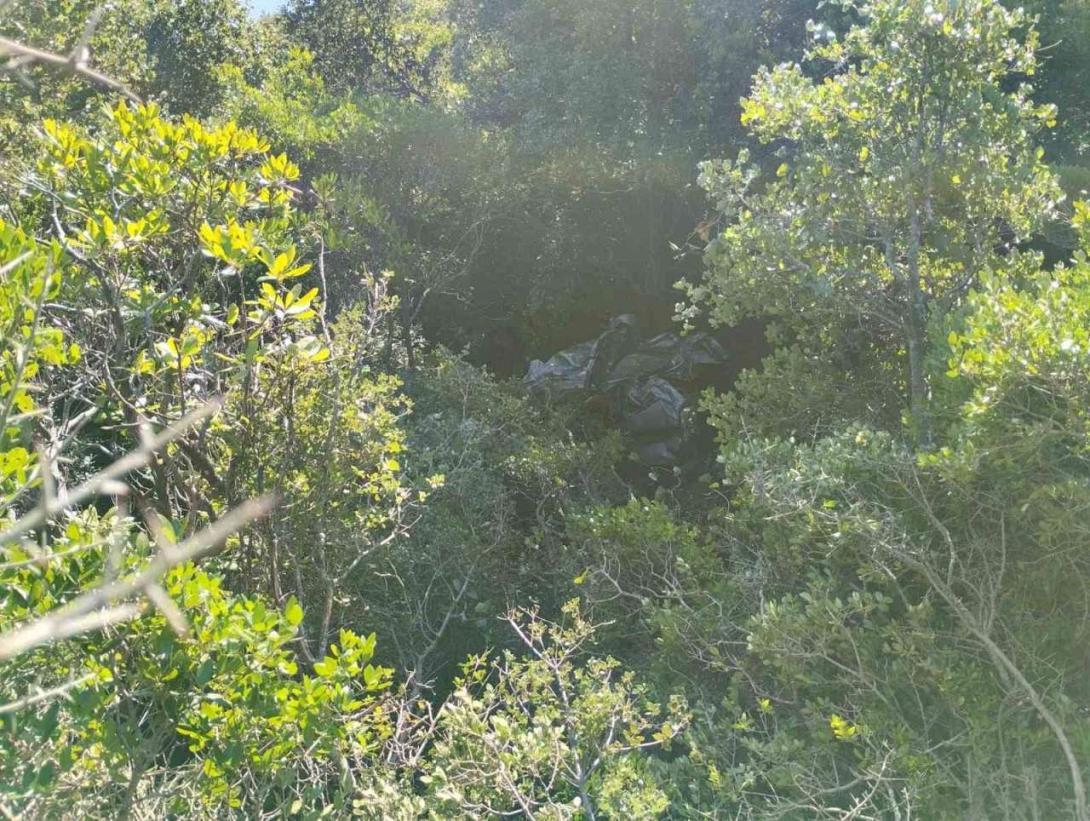 χαράδρα αυτοκίνητο λευκάδα