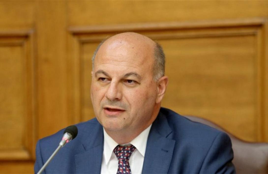 κώστας τσιάρας