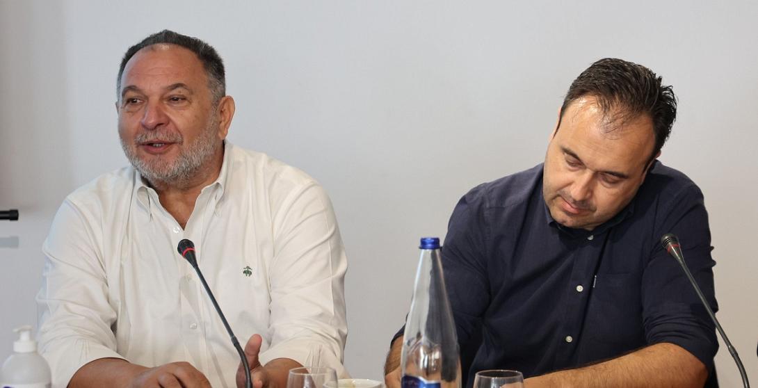 κουράκης