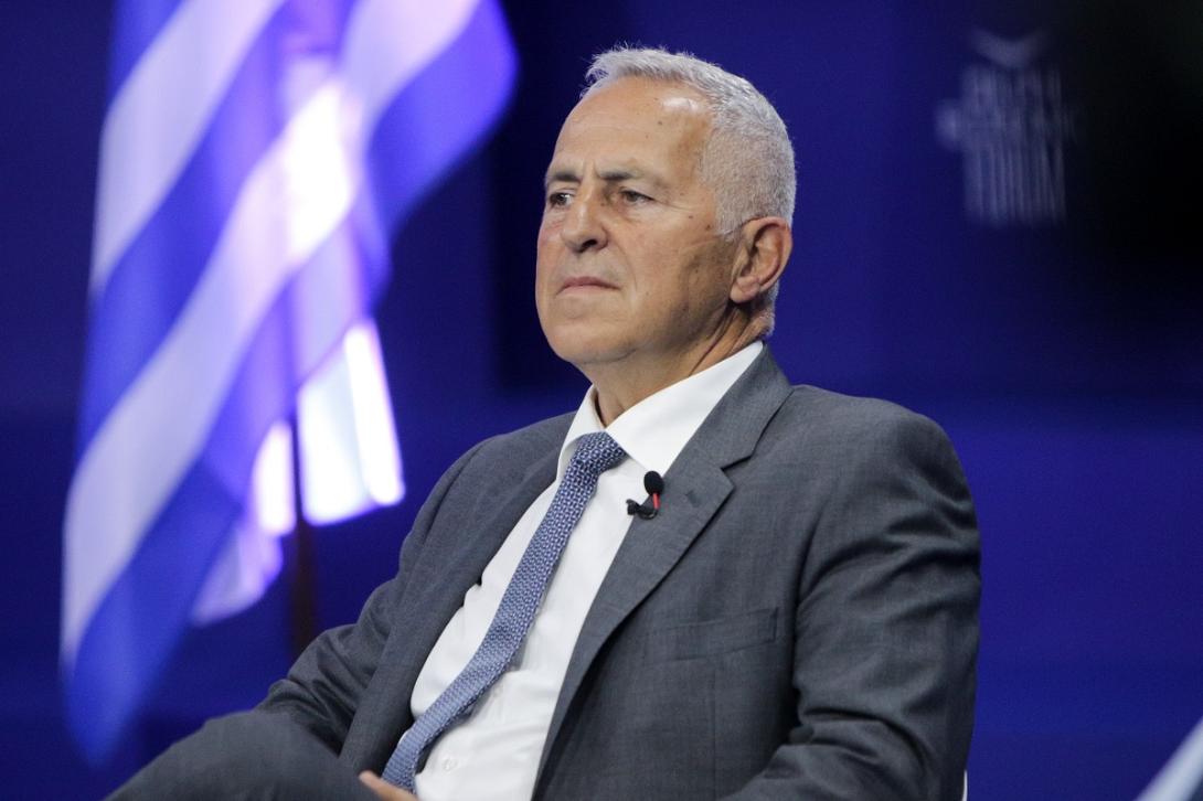 ευάγγελος αποστολάκης