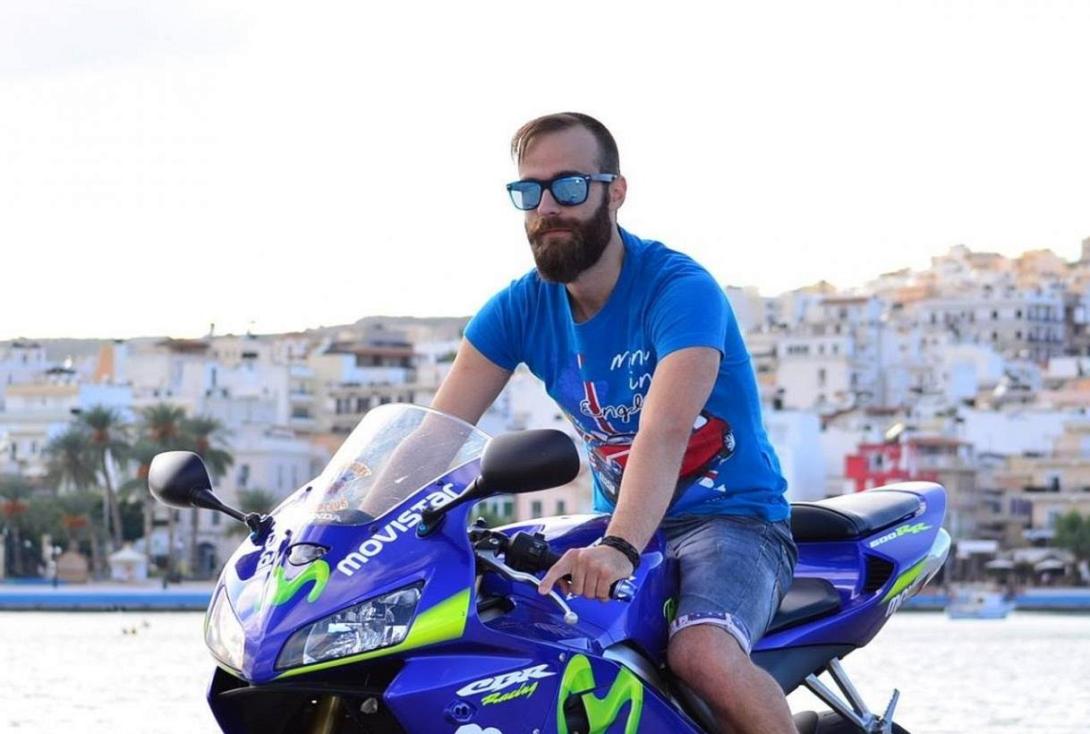 Μάνος