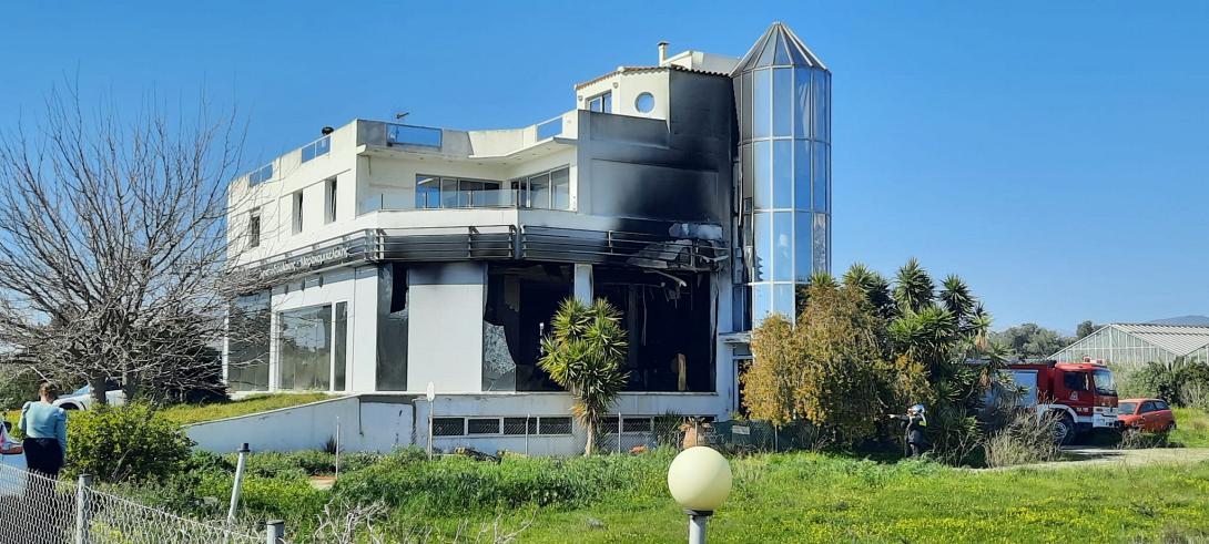 φωτιά τυμπάκι αντιπροσωπεία