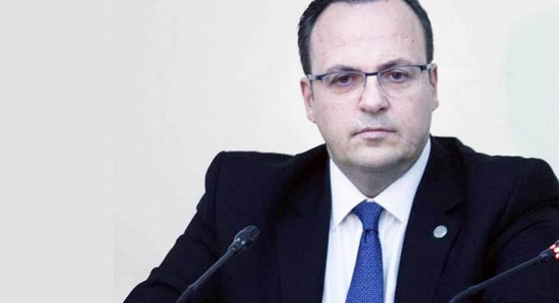 ΜΑΡΛΑΦΕΚΑΣ ΠΛΑΤΩΝ