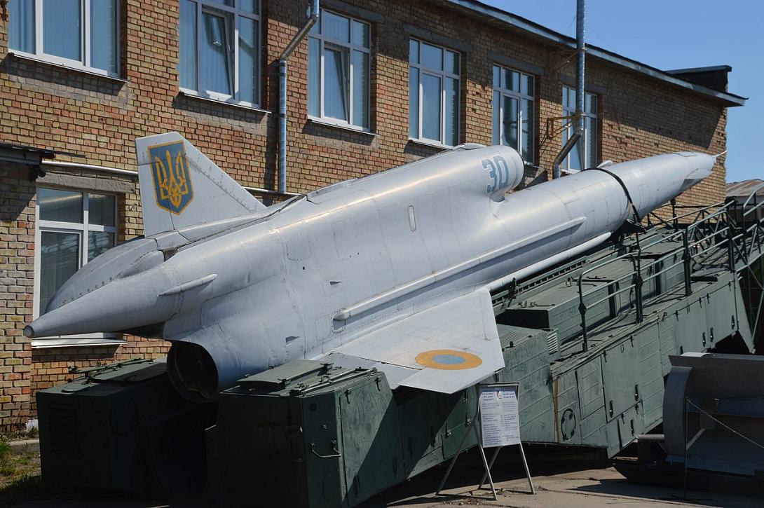 UKRAINE TU-141