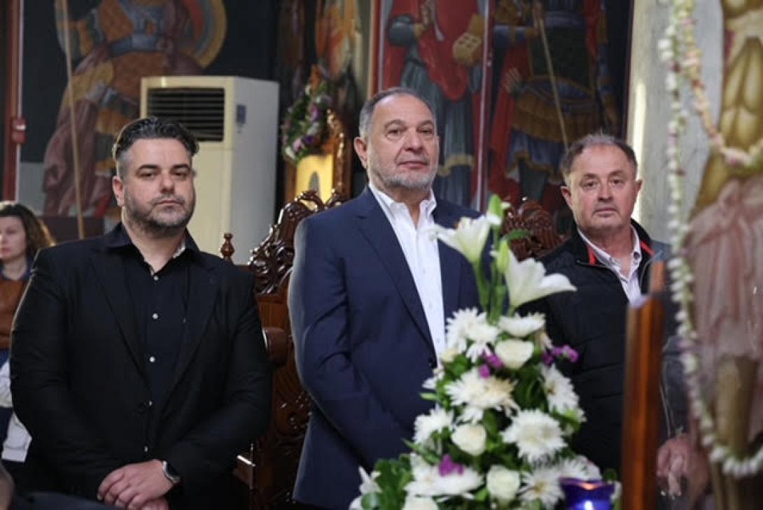 Κουράκης