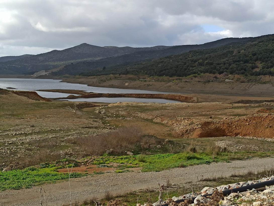 Φραγμα Αποσελέμη