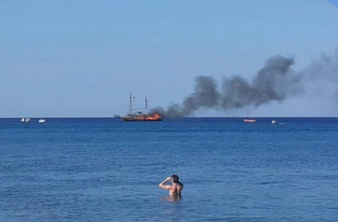 φωτια ροδος