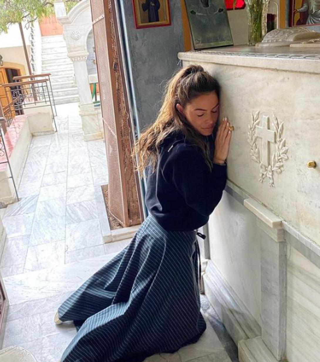 μενουνος