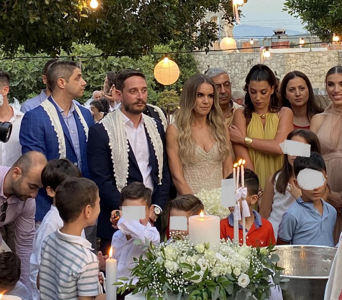 Γαμος Αντωνόπουλου