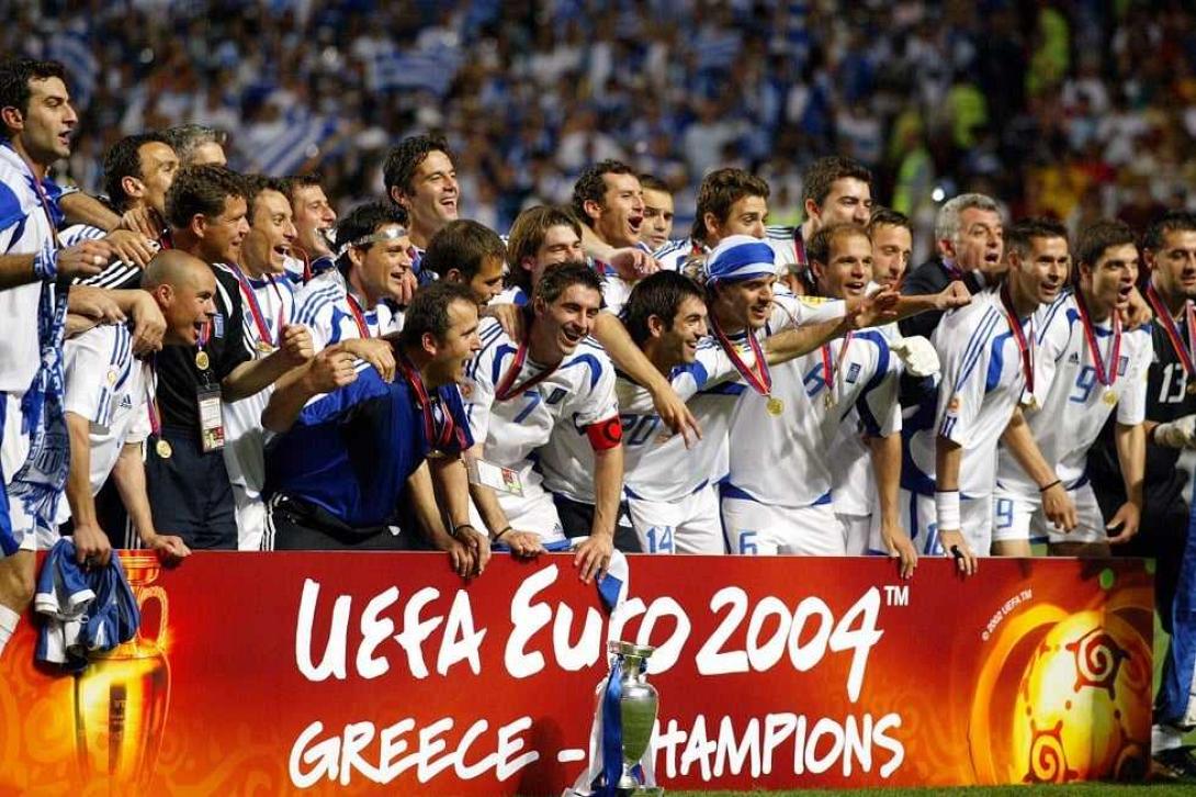 Η Εθνική Ελλάδος, που σαν σήμερα το 2004, κατέκτησε το ευρωπαϊκό πρωτάθλημα ποδοσφαίρου