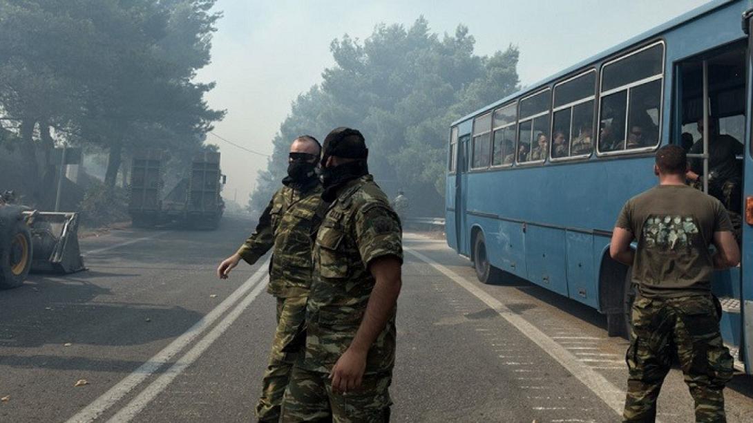 Μπήκαν στη μάχη της αντιμετώπισης των πυρκαγιών οι Ένοπλες Δυνάμεις