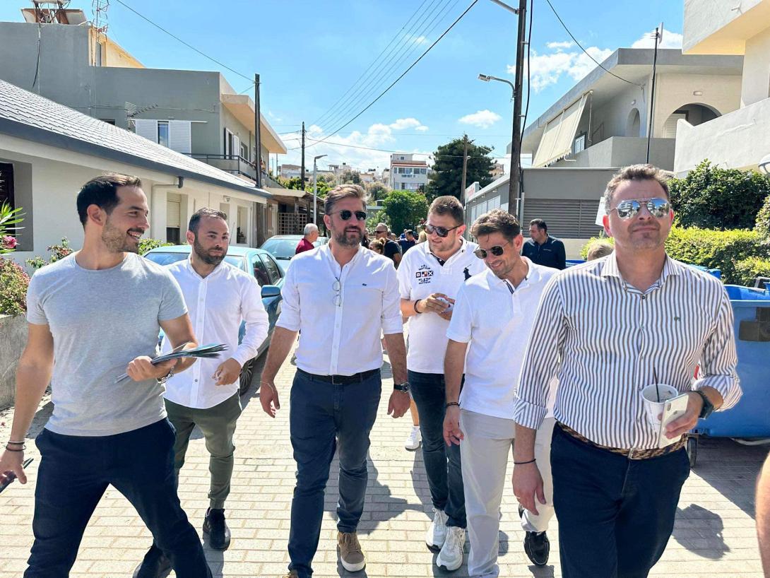 Θερμή υποδοχή στον Μενέλαο Μποκέα από κατοίκους και επιχειρηματίες στην Αμμουδάρα