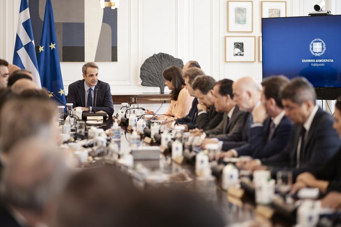 μητσοτάκης υπουργικό