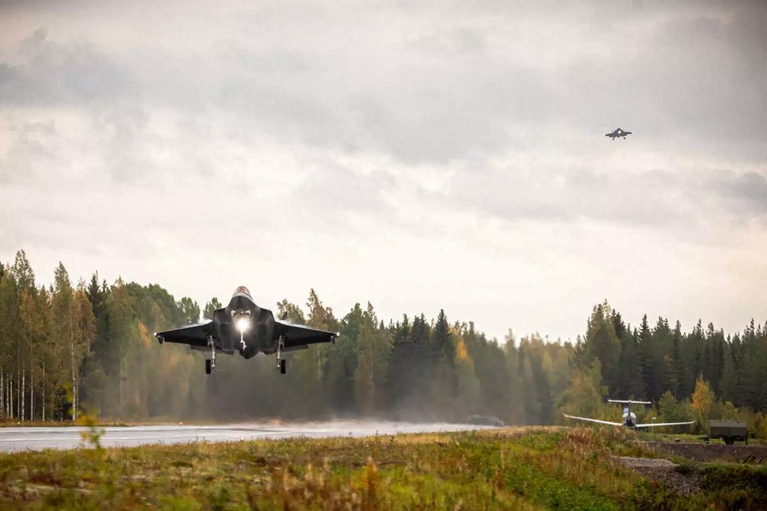 f35