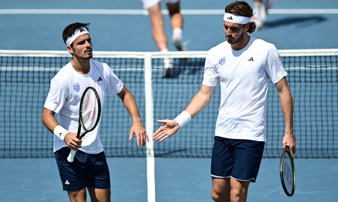 stefanos-petros tsitsipas