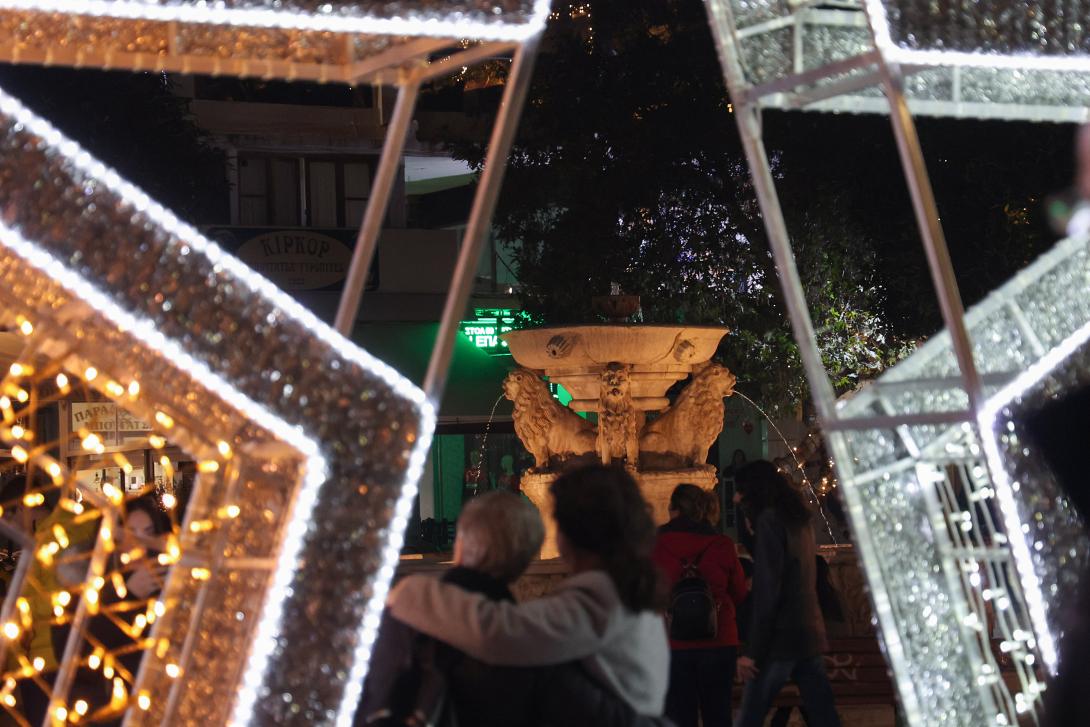 Χριστουγεννιάτικος στολισμός Ηράκλειο