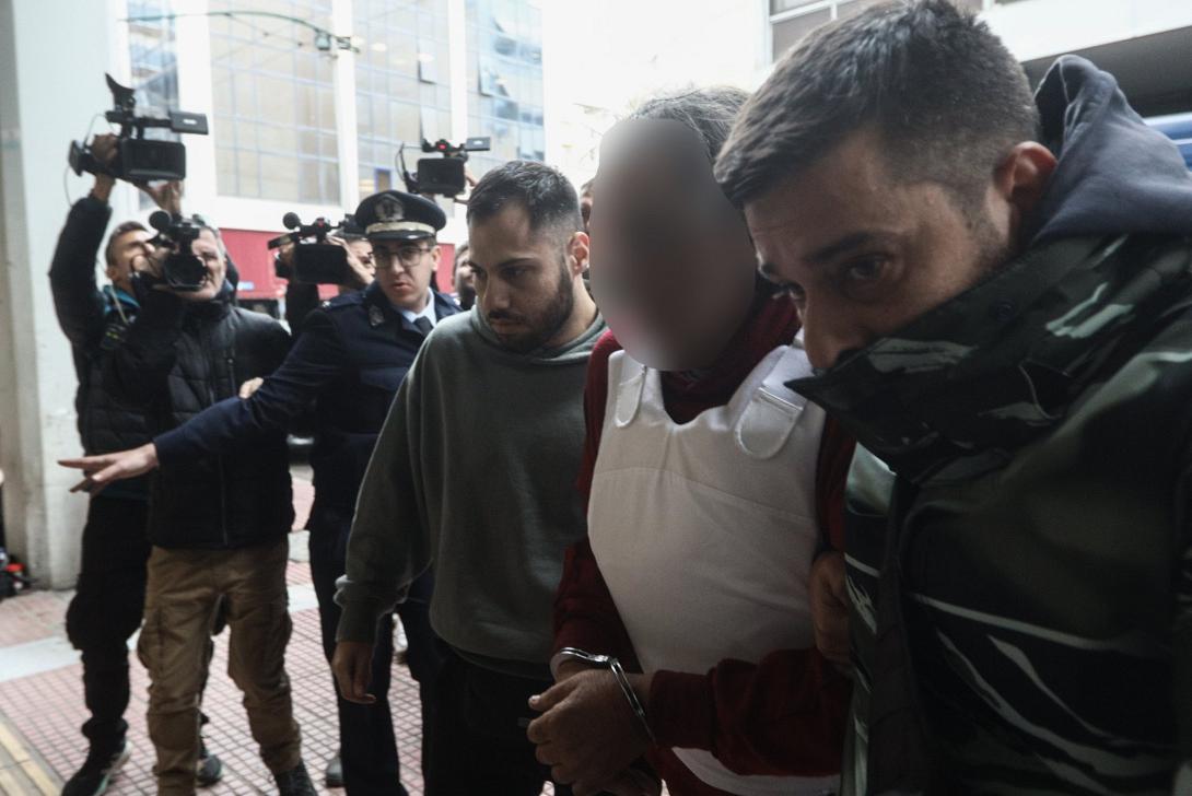 ΓΥΝΑΙΚΟΚΤΟΝΟΣ ΣΑΛΑΜΙΝΑ