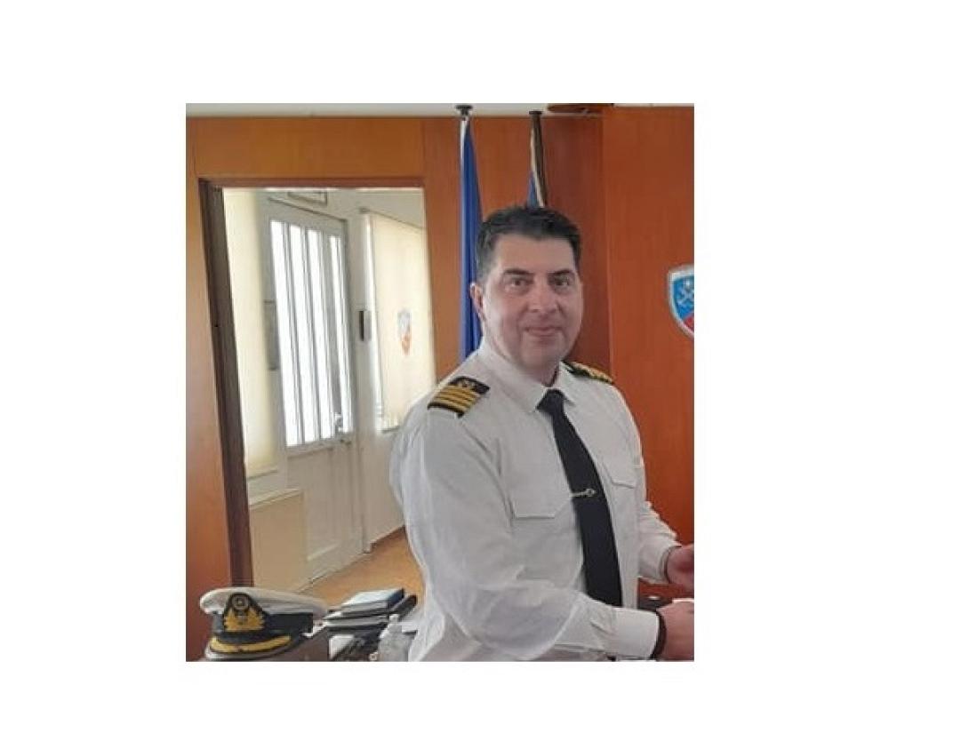 Ακης
