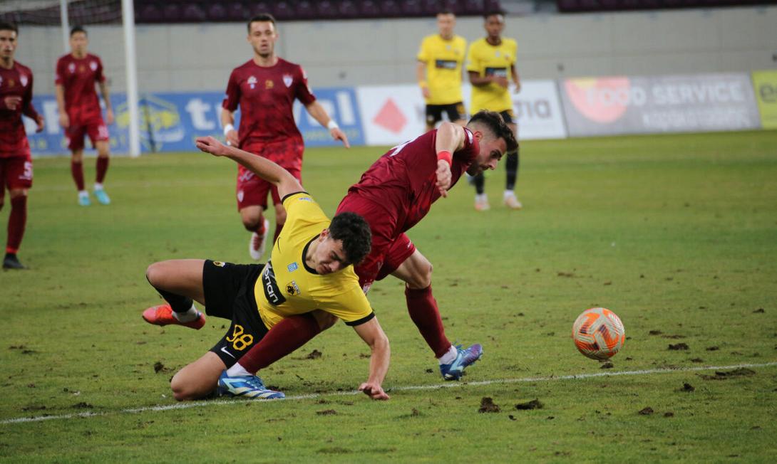 larisa-aek