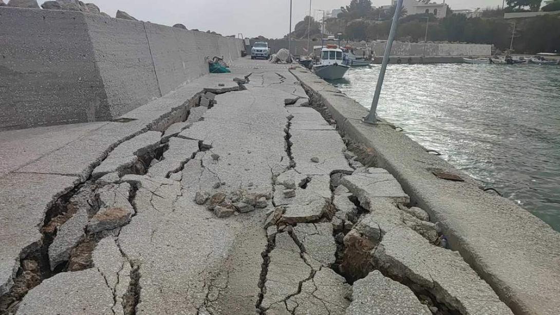 Μακρύ Γυαλός - Λιμάνι