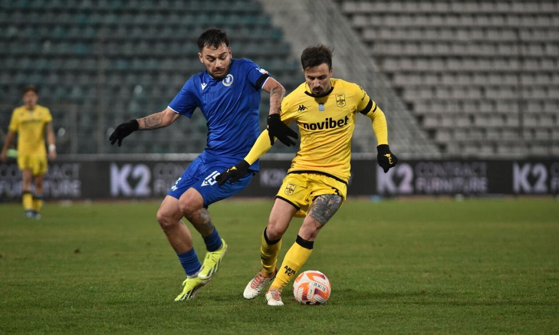 nikivolou-aris