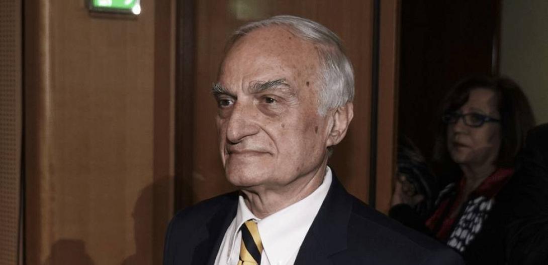 Μανώλης Μαυρομμάτης
