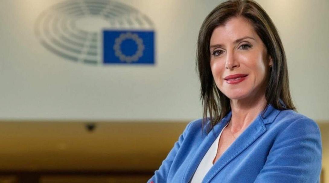 Άννα Μισέλ Ασημακοπούλου